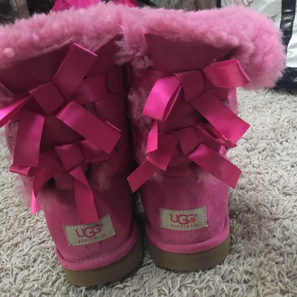 Women’s size 5 Uggs